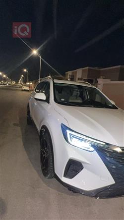 ئێم جی RX5